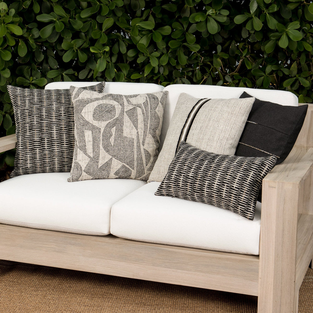Ebony Pillow Multi-Pack