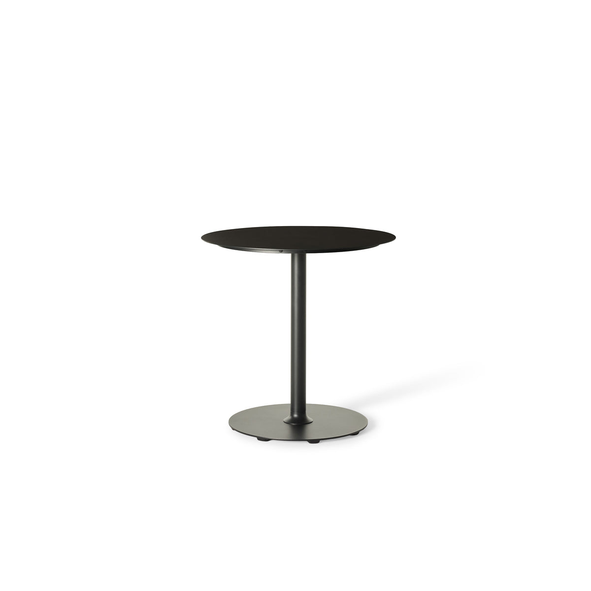 Clips 29" Round Bistro Table