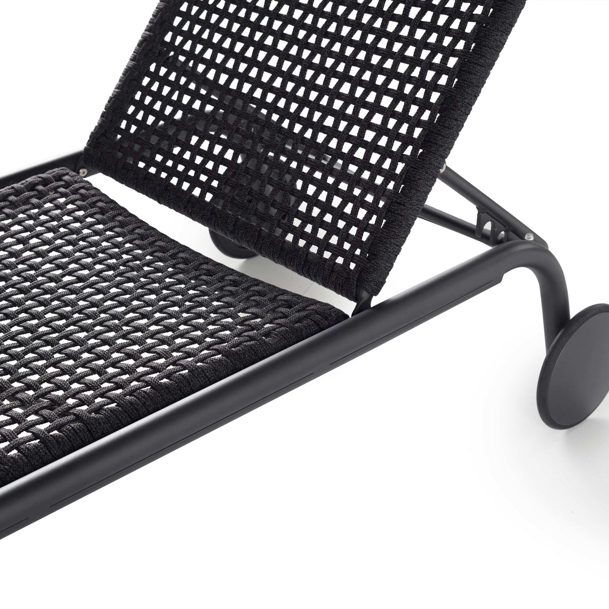 Presidio Chaise Lounge in Charcoal